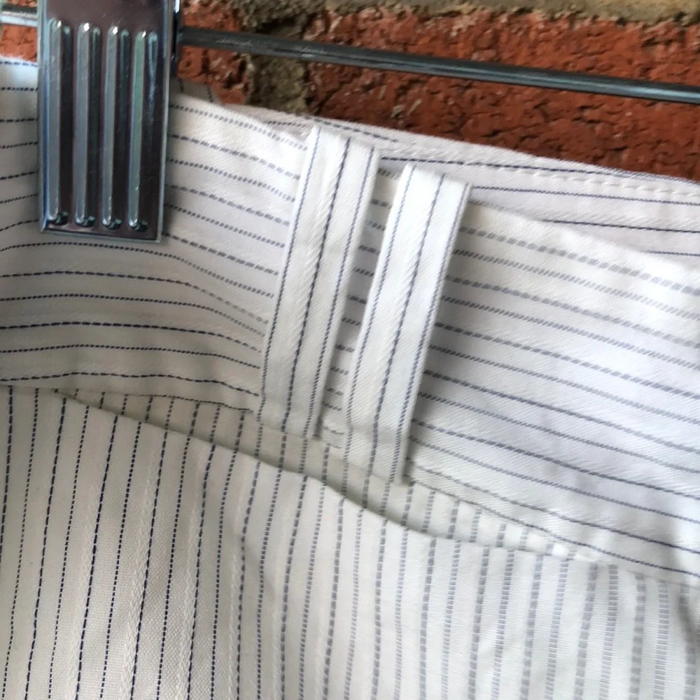 Ann Taylor Loft Pencil Skirt - Picture 4 of 8